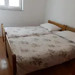 Marija 아파트